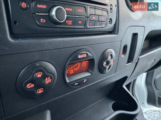 Рено Мастєр 2016 у Рівному на Automoto.ua Білий Рено Мастєр, об'ємом двигуна 2.3 л та пробігом 185 тис. км за 17200 $, фото 19 на Automoto.ua