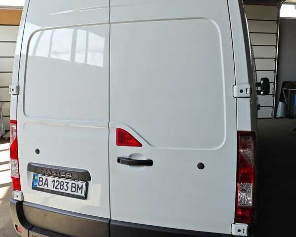 Білий Рено Мастєр, об'ємом двигуна 2.3 л та пробігом 62 тис. км за 22200 $, фото 5 на Automoto.ua