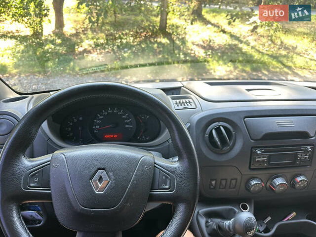 Білий Рено Мастєр, об'ємом двигуна 2.3 л та пробігом 459 тис. км за 13600 $, фото 9 на Automoto.ua