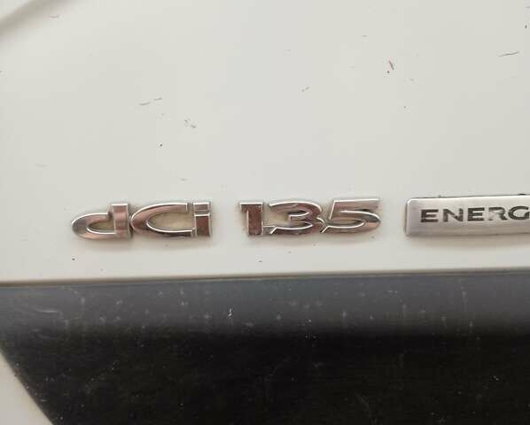 Белый Рено Мастер, объемом двигателя 2.3 л и пробегом 248 тыс. км за 13800 $, фото 8 на Automoto.ua