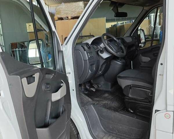Білий Рено Мастєр, об'ємом двигуна 2.3 л та пробігом 62 тис. км за 22200 $, фото 8 на Automoto.ua