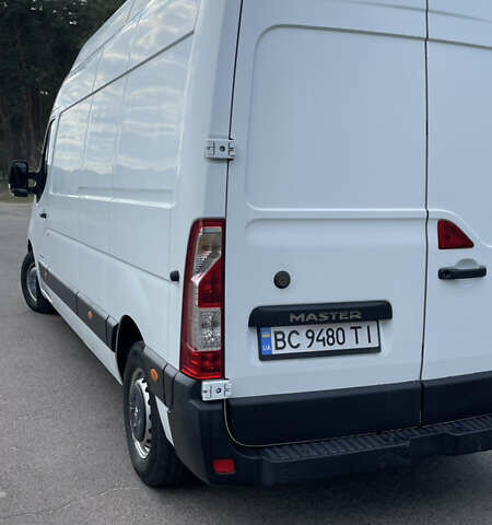 Белый Рено Мастер, объемом двигателя 2.3 л и пробегом 315 тыс. км за 14800 $, фото 9 на Automoto.ua