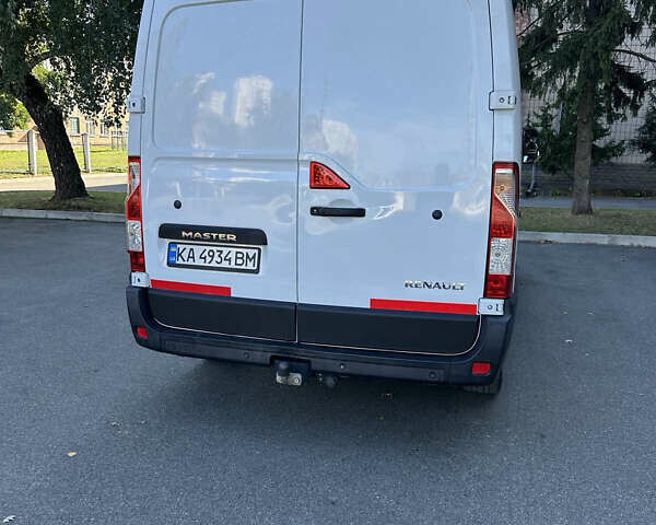 Белый Рено Мастер, объемом двигателя 2.3 л и пробегом 290 тыс. км за 14500 $, фото 6 на Automoto.ua