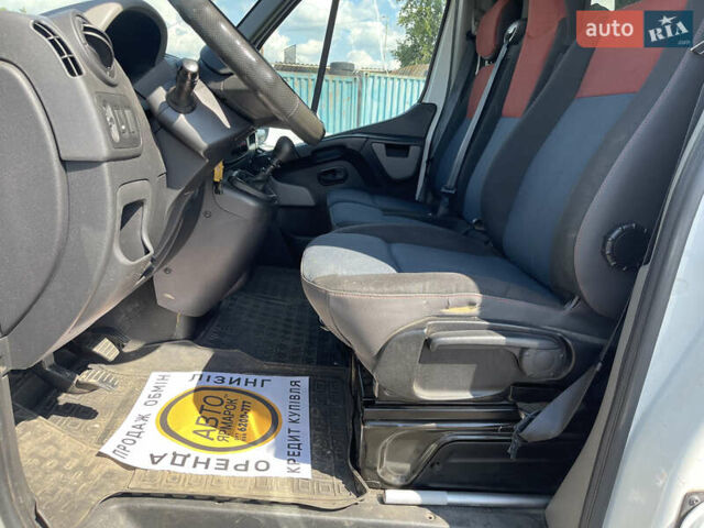 Білий Рено Мастєр, об'ємом двигуна 2.3 л та пробігом 215 тис. км за 13590 $, фото 12 на Automoto.ua