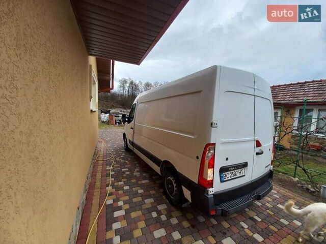 Белый Рено Мастер, объемом двигателя 2.3 л и пробегом 300 тыс. км за 15500 $, фото 3 на Automoto.ua