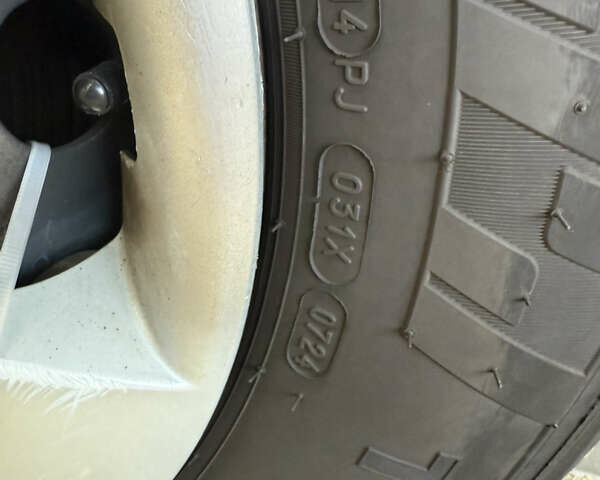 Белый Рено Мастер, объемом двигателя 2.3 л и пробегом 281 тыс. км за 14000 $, фото 28 на Automoto.ua