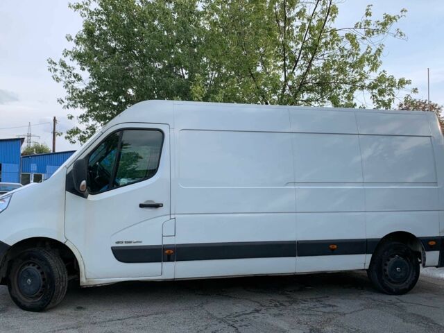 Белый Рено Мастер, объемом двигателя 2.3 л и пробегом 454 тыс. км за 9800 $, фото 4 на Automoto.ua