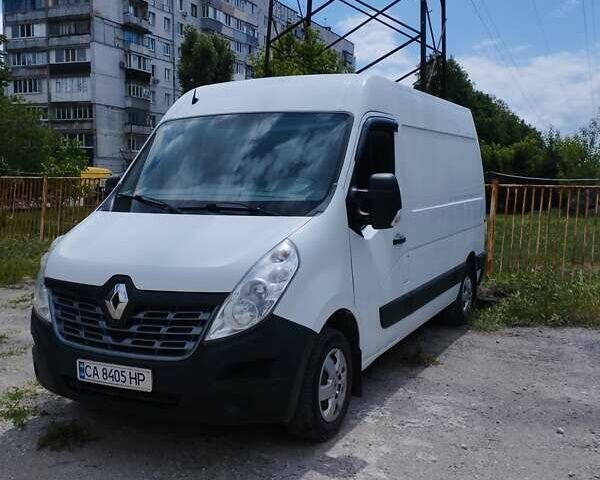 Белый Рено Мастер, объемом двигателя 2.3 л и пробегом 411 тыс. км за 13800 $, фото 1 на Automoto.ua