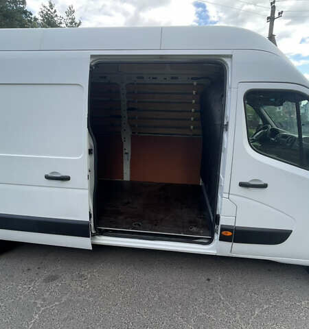 Белый Рено Мастер, объемом двигателя 2.3 л и пробегом 315 тыс. км за 14800 $, фото 19 на Automoto.ua