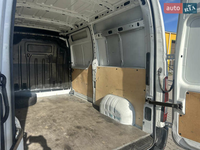Білий Рено Мастєр, об'ємом двигуна 2.3 л та пробігом 201 тис. км за 12800 $, фото 11 на Automoto.ua