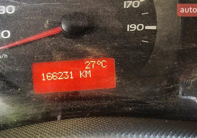 Білий Рено Мастєр, об'ємом двигуна 2.3 л та пробігом 166 тис. км за 14500 $, фото 7 на Automoto.ua