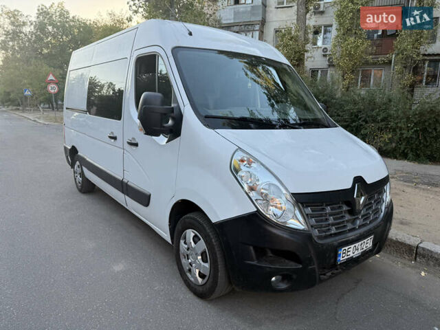Белый Рено Мастер, объемом двигателя 2.3 л и пробегом 281 тыс. км за 14000 $, фото 15 на Automoto.ua