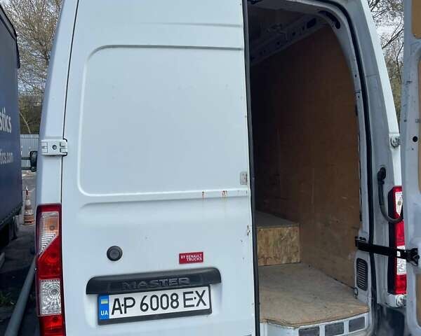 Белый Рено Мастер, объемом двигателя 2.3 л и пробегом 192 тыс. км за 18000 $, фото 40 на Automoto.ua