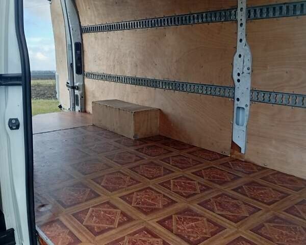 Белый Рено Мастер, объемом двигателя 2.3 л и пробегом 150 тыс. км за 16500 $, фото 12 на Automoto.ua