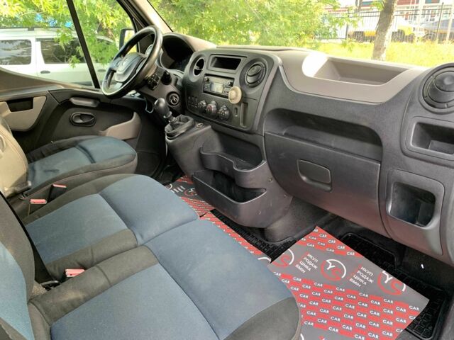 Белый Рено Мастер, объемом двигателя 2.3 л и пробегом 454 тыс. км за 9800 $, фото 20 на Automoto.ua