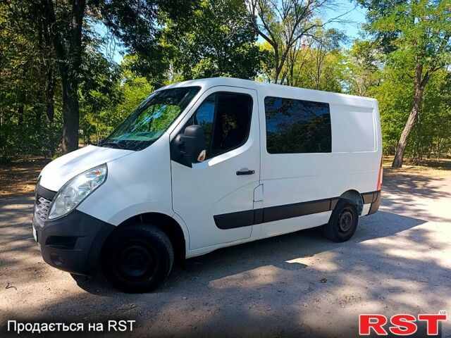 Білий Рено Мастєр, об'ємом двигуна 2.3 л та пробігом 238 тис. км за 13300 $, фото 1 на Automoto.ua