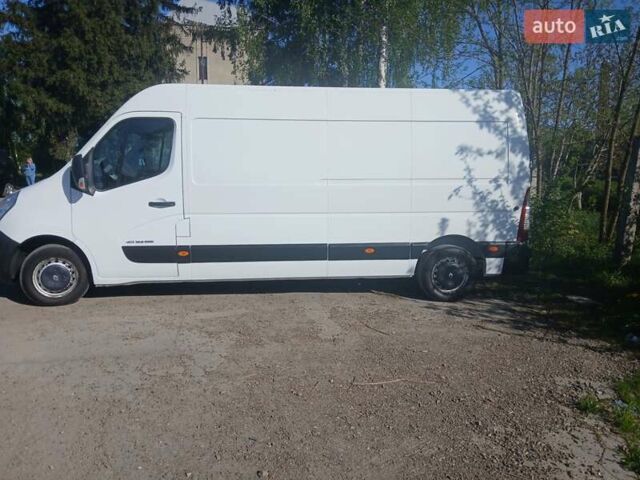 Белый Рено Мастер, объемом двигателя 2.3 л и пробегом 314 тыс. км за 14000 $, фото 2 на Automoto.ua