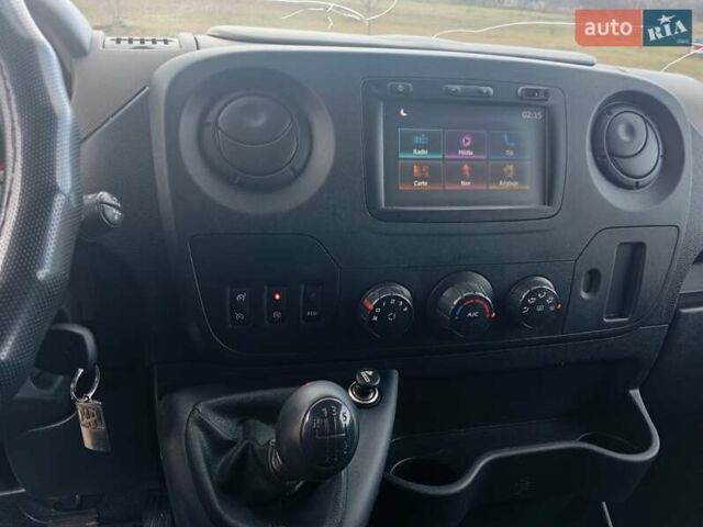 Белый Рено Мастер, объемом двигателя 2.3 л и пробегом 150 тыс. км за 16500 $, фото 9 на Automoto.ua