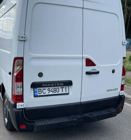 Белый Рено Мастер, объемом двигателя 2.3 л и пробегом 315 тыс. км за 14800 $, фото 8 на Automoto.ua