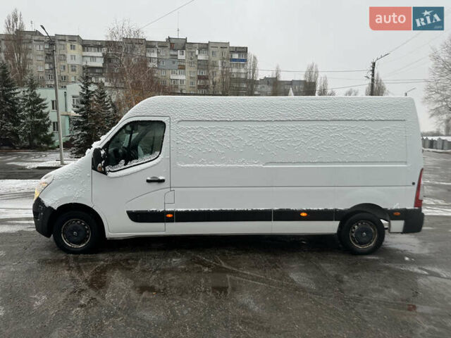Белый Рено Мастер, объемом двигателя 0 л и пробегом 305 тыс. км за 14000 $, фото 2 на Automoto.ua