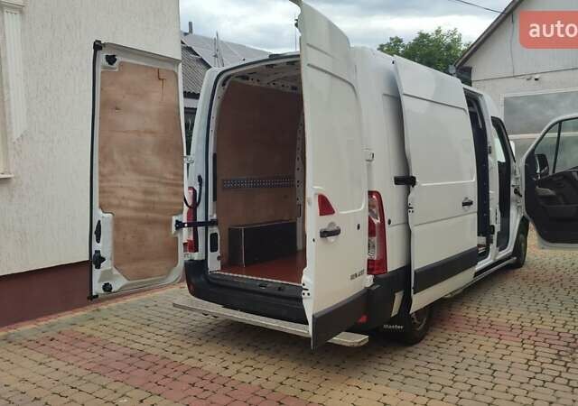 Белый Рено Мастер, объемом двигателя 2.3 л и пробегом 295 тыс. км за 14000 $, фото 21 на Automoto.ua