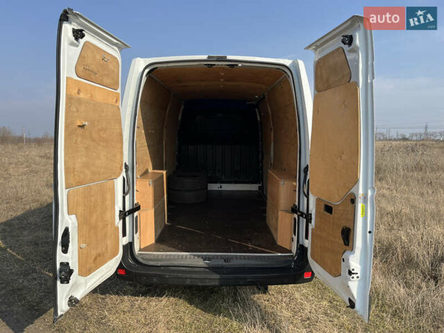 Белый Рено Мастер, объемом двигателя 2.3 л и пробегом 246 тыс. км за 17600 $, фото 28 на Automoto.ua
