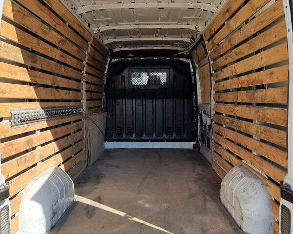 Білий Рено Мастєр, об'ємом двигуна 2.3 л та пробігом 236 тис. км за 13799 $, фото 7 на Automoto.ua