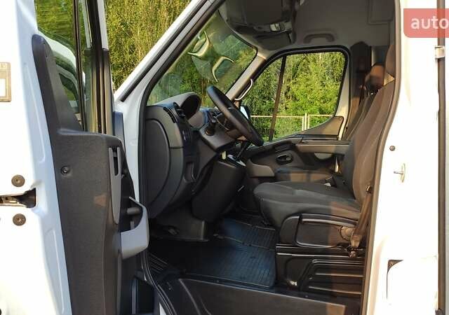 Білий Рено Мастєр, об'ємом двигуна 2.3 л та пробігом 212 тис. км за 14950 $, фото 27 на Automoto.ua