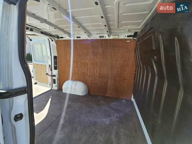 Білий Рено Мастєр, об'ємом двигуна 2.3 л та пробігом 187 тис. км за 15500 $, фото 17 на Automoto.ua