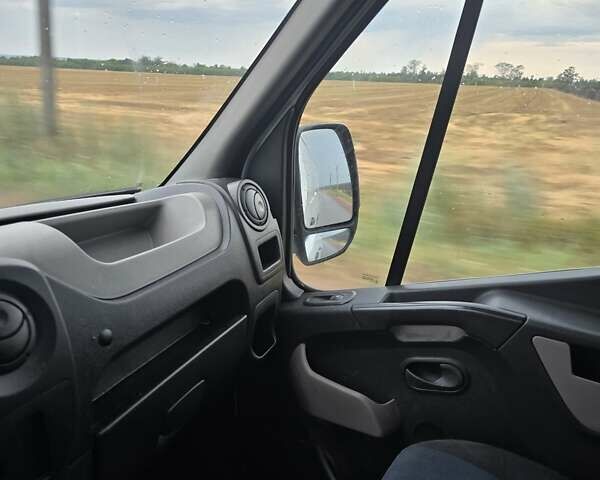 Білий Рено Мастєр, об'ємом двигуна 2.3 л та пробігом 291 тис. км за 15100 $, фото 14 на Automoto.ua