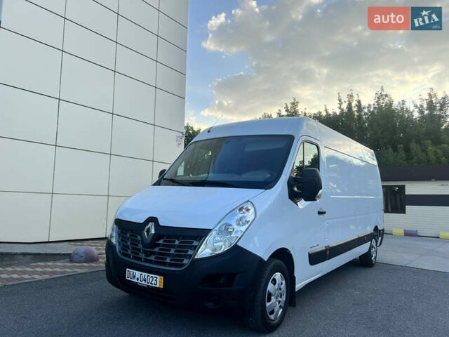 Белый Рено Мастер, объемом двигателя 2.3 л и пробегом 210 тыс. км за 17400 $, фото 2 на Automoto.ua