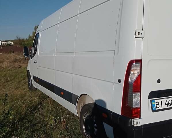 Белый Рено Мастер, объемом двигателя 2.3 л и пробегом 502 тыс. км за 15000 $, фото 1 на Automoto.ua