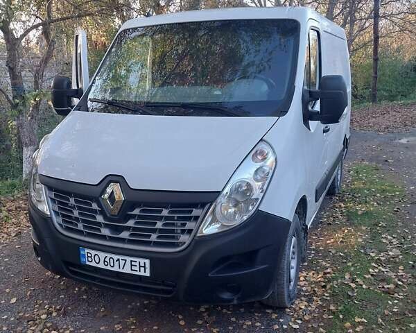 Белый Рено Мастер, объемом двигателя 2.3 л и пробегом 260 тыс. км за 12500 $, фото 9 на Automoto.ua