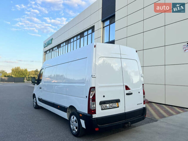 Белый Рено Мастер, объемом двигателя 2.3 л и пробегом 210 тыс. км за 17400 $, фото 9 на Automoto.ua