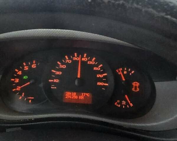 Білий Рено Мастєр, об'ємом двигуна 2.3 л та пробігом 291 тис. км за 15100 $, фото 13 на Automoto.ua