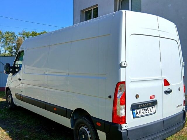 Белый Рено Мастер, объемом двигателя 2.3 л и пробегом 162 тыс. км за 17200 $, фото 4 на Automoto.ua