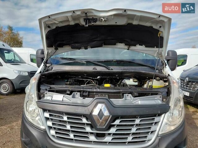 Рено Мастєр 2017 у Івано-Франківську на Automoto.ua Білий Рено Мастєр, об'ємом двигуна 2.3 л та пробігом 288 тис. км за 14200 $, фото 4 на Automoto.ua