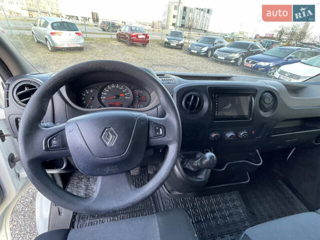 Белый Рено Мастер, объемом двигателя 2.3 л и пробегом 250 тыс. км за 14000 $, фото 16 на Automoto.ua