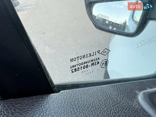 Белый Рено Мастер, объемом двигателя 2.3 л и пробегом 210 тыс. км за 17400 $, фото 28 на Automoto.ua