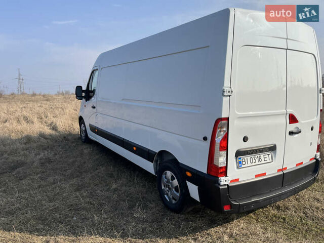 Белый Рено Мастер, объемом двигателя 2.3 л и пробегом 246 тыс. км за 17600 $, фото 6 на Automoto.ua