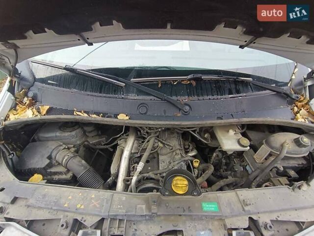 Белый Рено Мастер, объемом двигателя 2.3 л и пробегом 225 тыс. км за 13600 $, фото 13 на Automoto.ua