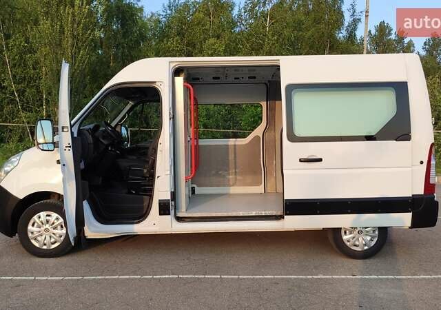 Білий Рено Мастєр, об'ємом двигуна 2.3 л та пробігом 212 тис. км за 14950 $, фото 8 на Automoto.ua