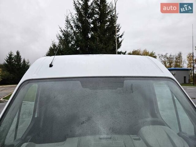Белый Рено Мастер, объемом двигателя 2.3 л и пробегом 190 тыс. км за 15300 $, фото 25 на Automoto.ua