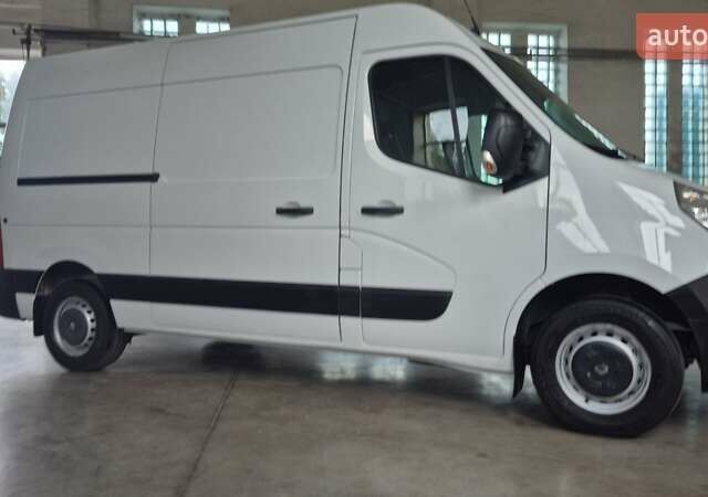 Белый Рено Мастер, объемом двигателя 2.3 л и пробегом 236 тыс. км за 15900 $, фото 7 на Automoto.ua