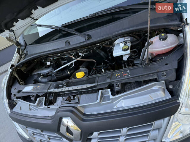 Рено Мастєр 2017 у Дрогобичі на Automoto.ua Білий Рено Мастєр, об'ємом двигуна 2.3 л та пробігом 220 тис. км за 16300 $, фото 30 на Automoto.ua