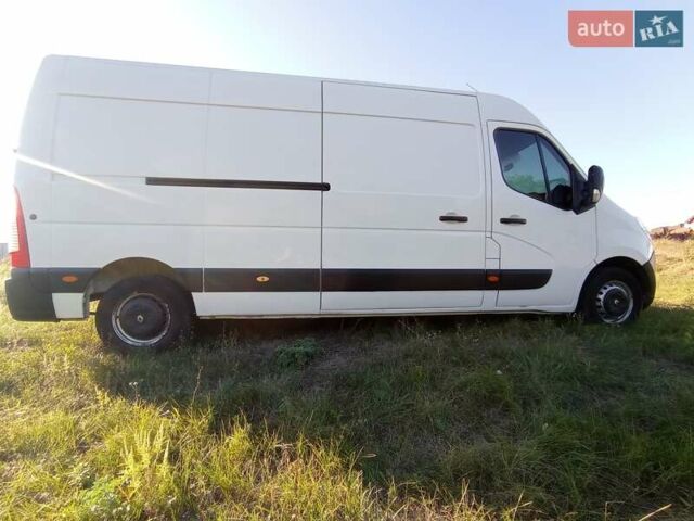 Белый Рено Мастер, объемом двигателя 2.3 л и пробегом 502 тыс. км за 15000 $, фото 3 на Automoto.ua