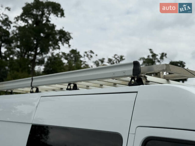 Білий Рено Мастєр, об'ємом двигуна 2.3 л та пробігом 260 тис. км за 19900 $, фото 8 на Automoto.ua