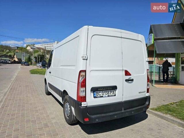 Белый Рено Мастер, объемом двигателя 2.3 л и пробегом 187 тыс. км за 15500 $, фото 4 на Automoto.ua