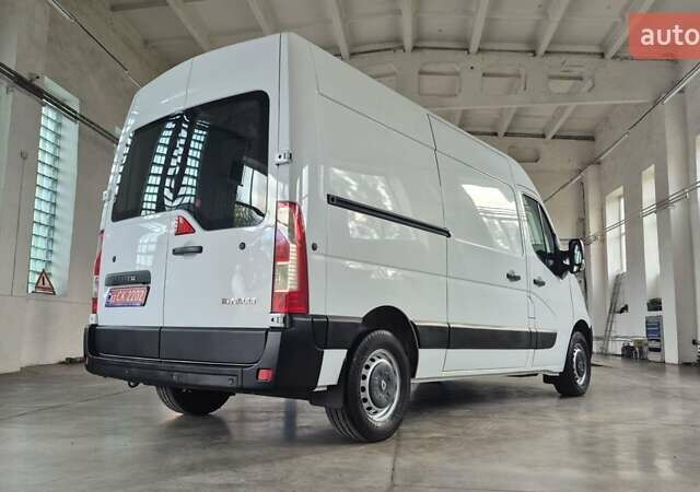Белый Рено Мастер, объемом двигателя 2.3 л и пробегом 236 тыс. км за 15900 $, фото 18 на Automoto.ua