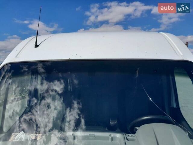 Білий Рено Мастєр, об'ємом двигуна 2.3 л та пробігом 350 тис. км за 13200 $, фото 5 на Automoto.ua